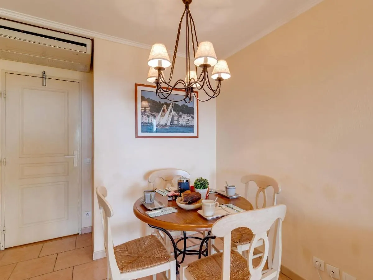 Apartment Les Calanques Spa Thalassotherapie-4 By Interhome Les Issambres