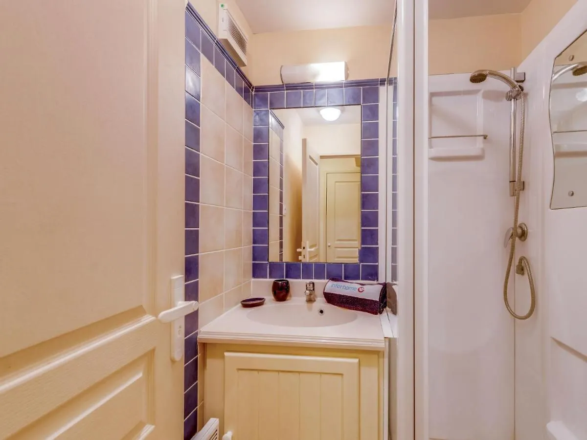 Apartment Les Calanques Spa Thalassotherapie-4 By Interhome Les Issambres 0*,
